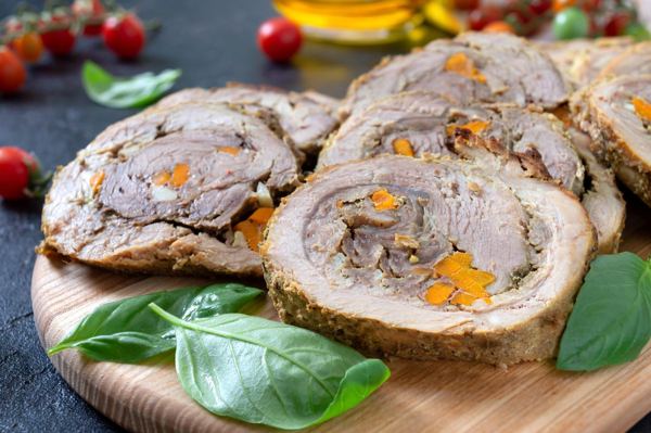 Kruchenyky, Stuffed Meat Rolls